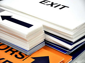 Printed Correx® directional and information signs Printed Correx® directional and information signs